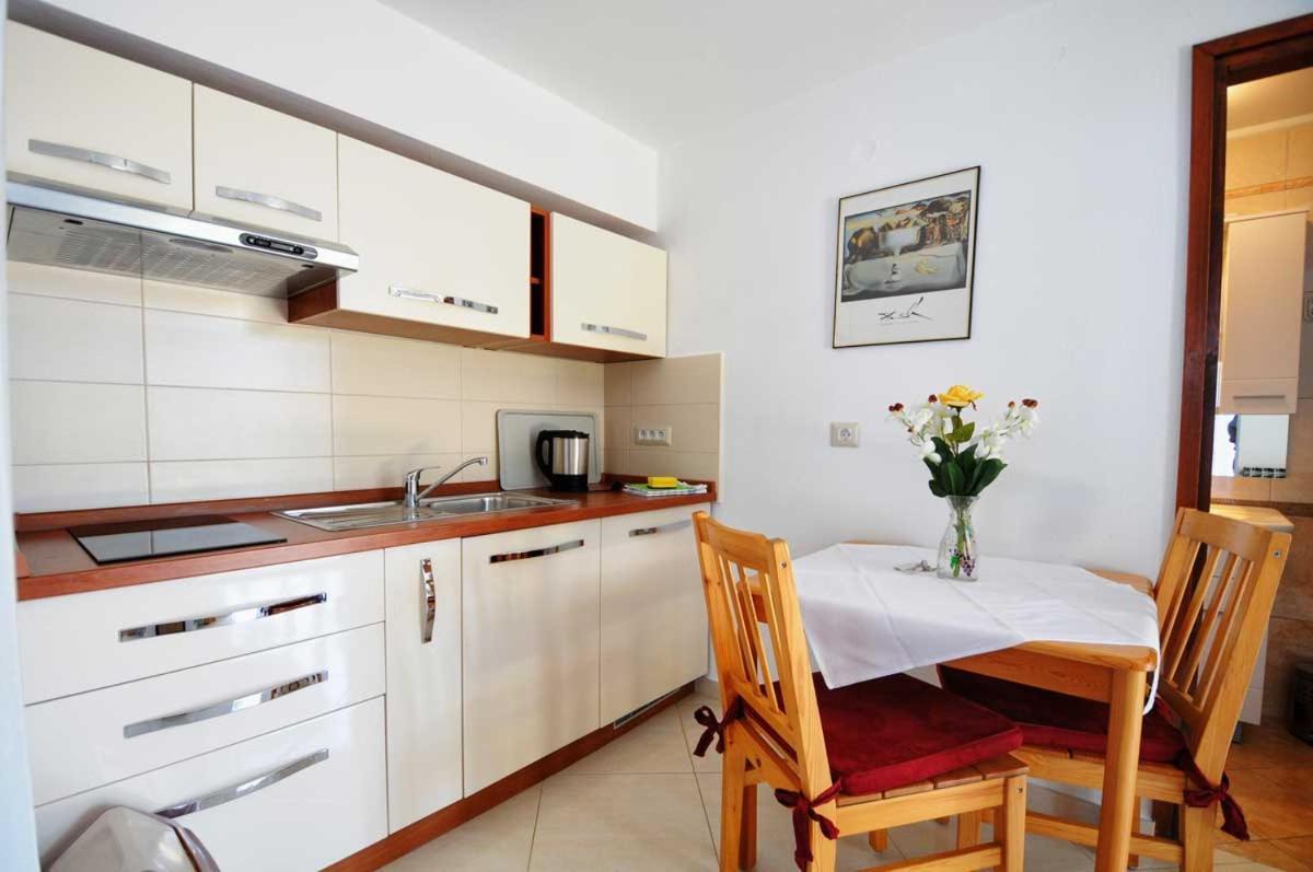 Apartments Mina Пореч Екстер'єр фото