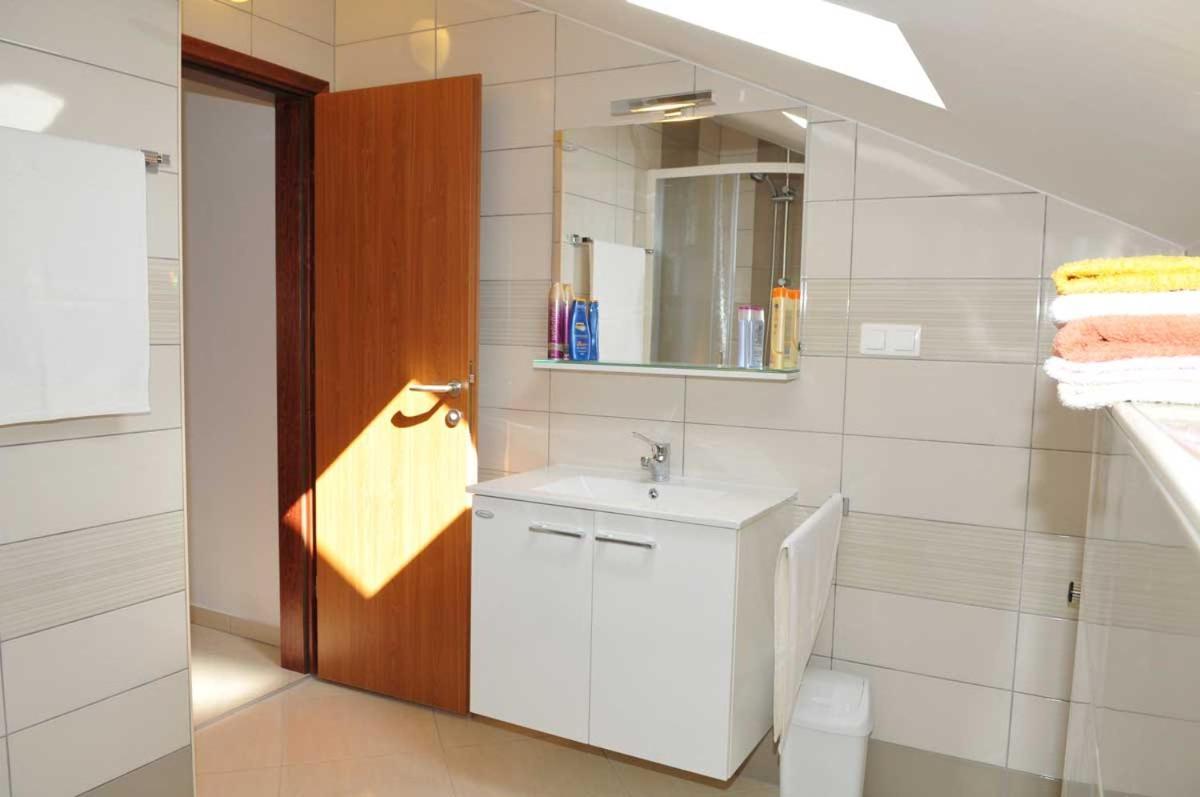 Apartments Mina Пореч Екстер'єр фото